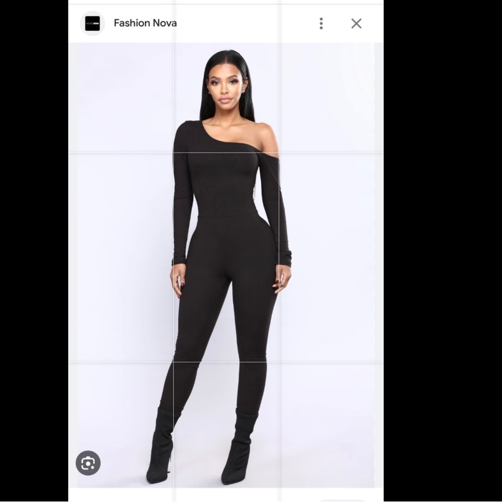 Brand new Fashion nova jumpsuit L